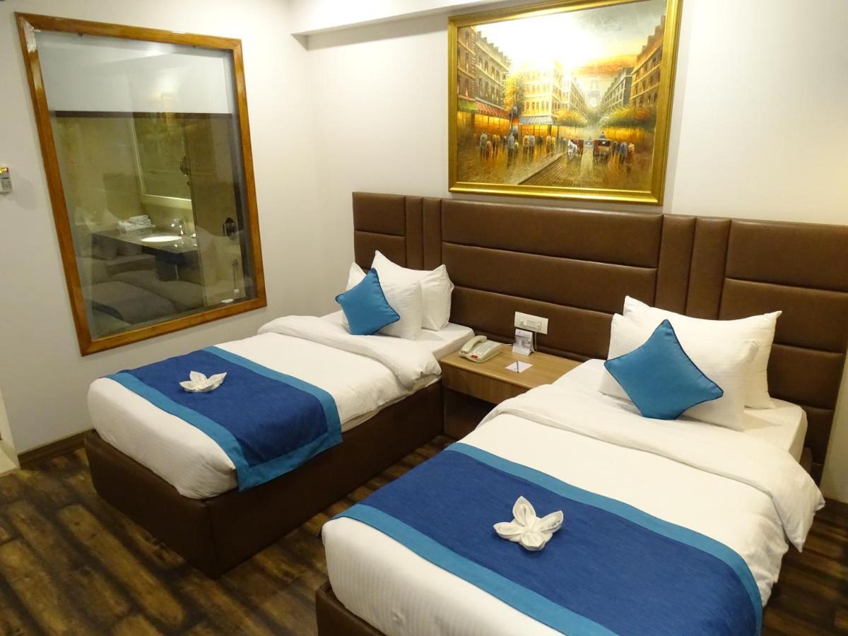 The Grand Arc Hotel & Convention Centre Shahjahanpur Eksteriør billede