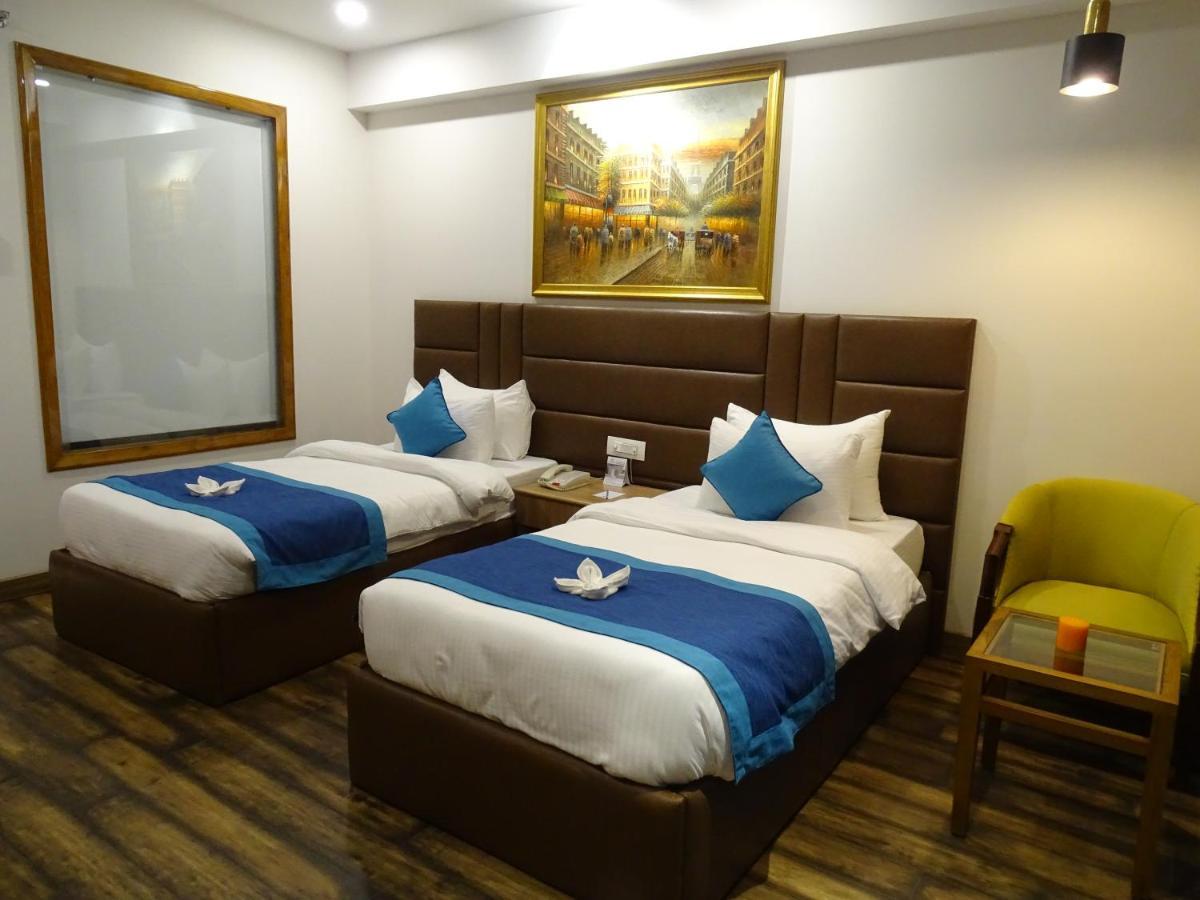 The Grand Arc Hotel & Convention Centre Shahjahanpur Eksteriør billede