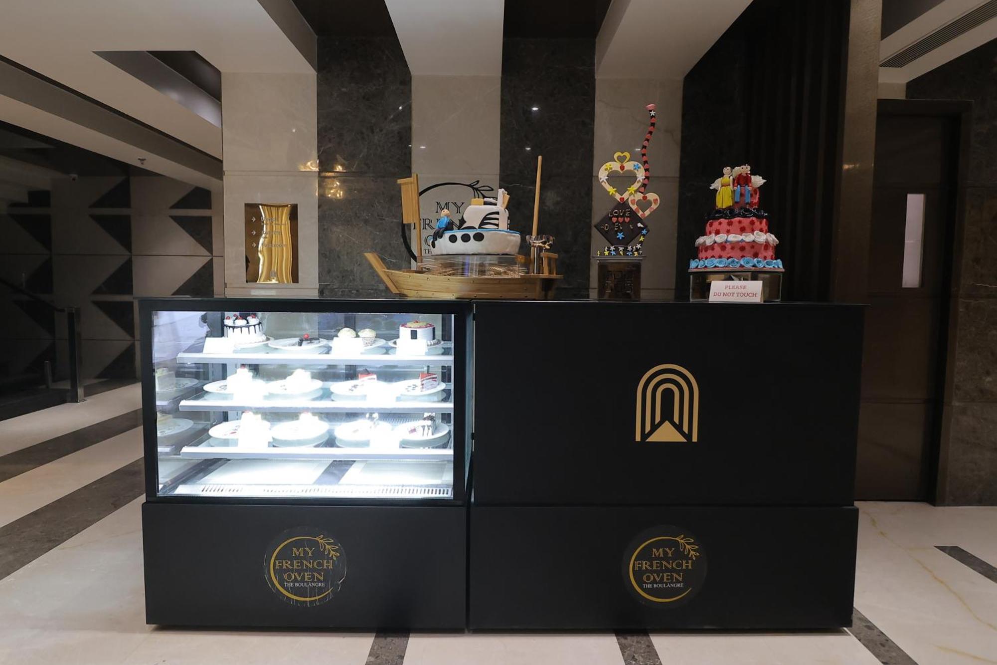 The Grand Arc Hotel & Convention Centre Shahjahanpur Eksteriør billede